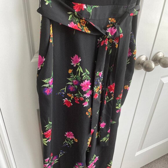 Vince Camuto Jumpsuit - Picture 4 of 5